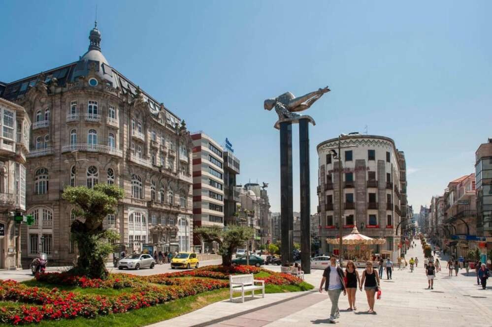 Apartamento en casco antiguo Pi y Margal Vigo Exterior foto