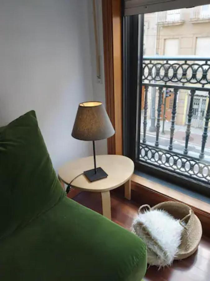 Apartamento en casco antiguo Pi y Margal Vigo Exterior foto