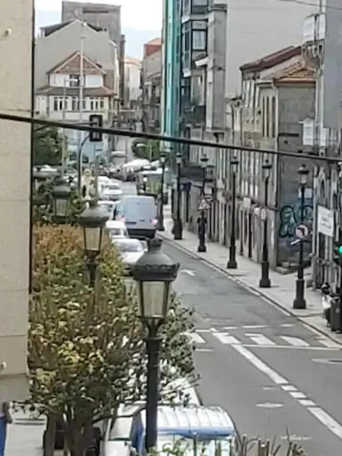 Apartamento en casco antiguo Pi y Margal Vigo Exterior foto